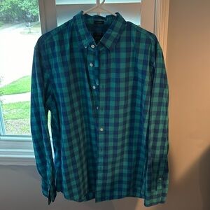 Men’s long sleeve shirt